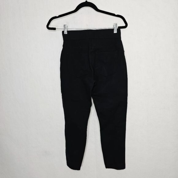 SPANX Black High Waisted Cropped Capri Fitted Shapewear Leggings Small Petite - Picture 11 of 11